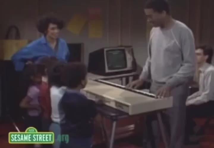 SHOCKING: Sesame Street – A Cult of Convenience? 