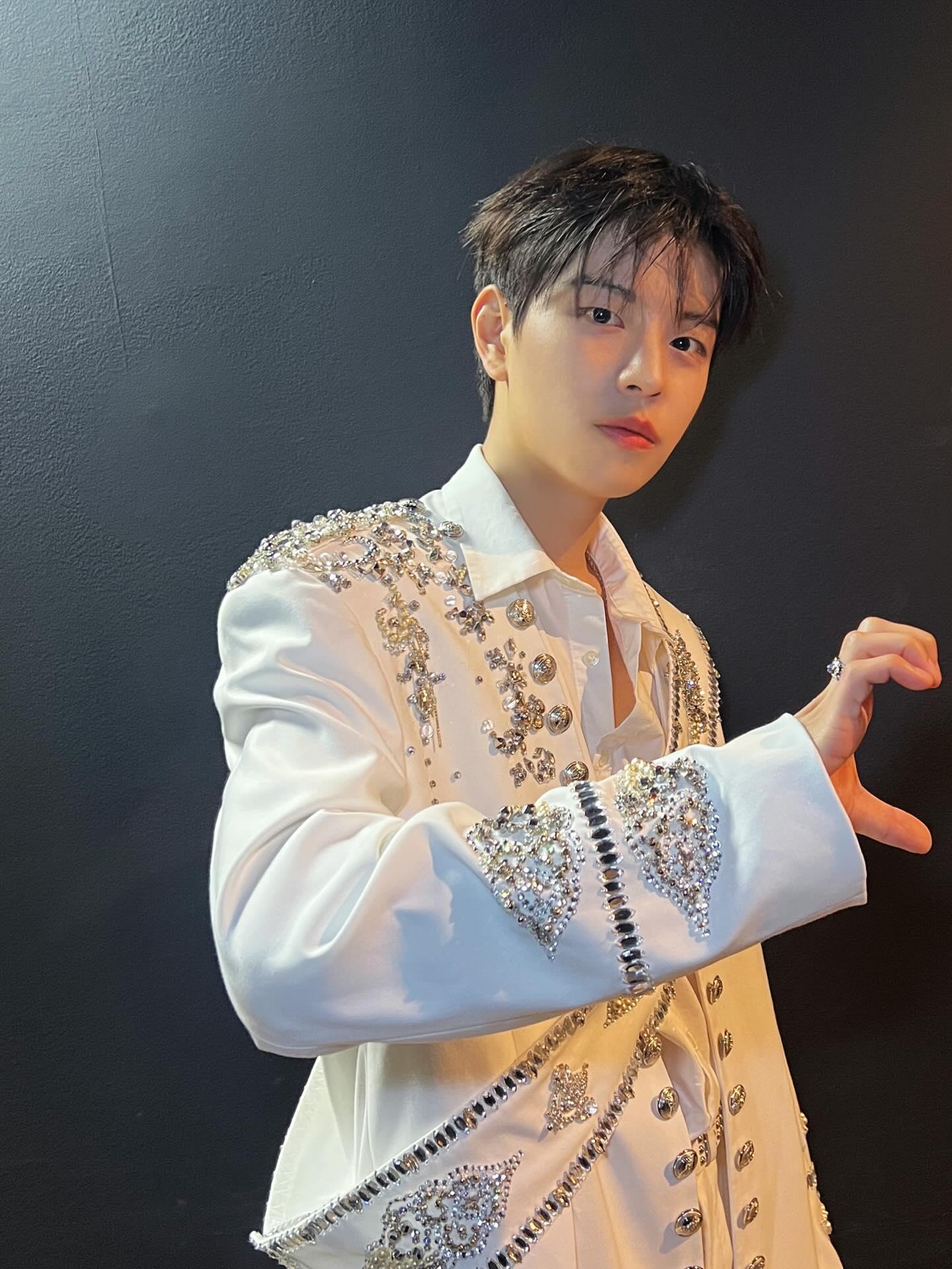 SHOCKING: Stray Kids – A Cult of Obsession and Calculated Manipulation… See More! 