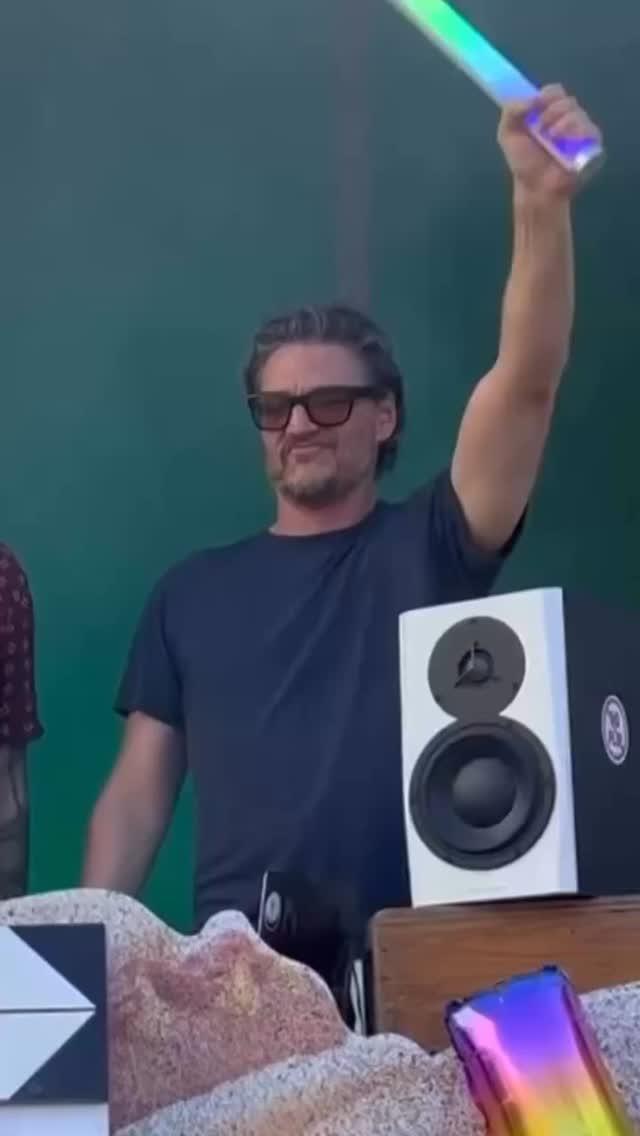 Pedro Pascal: The Obsession - Is It Just a Phase? 