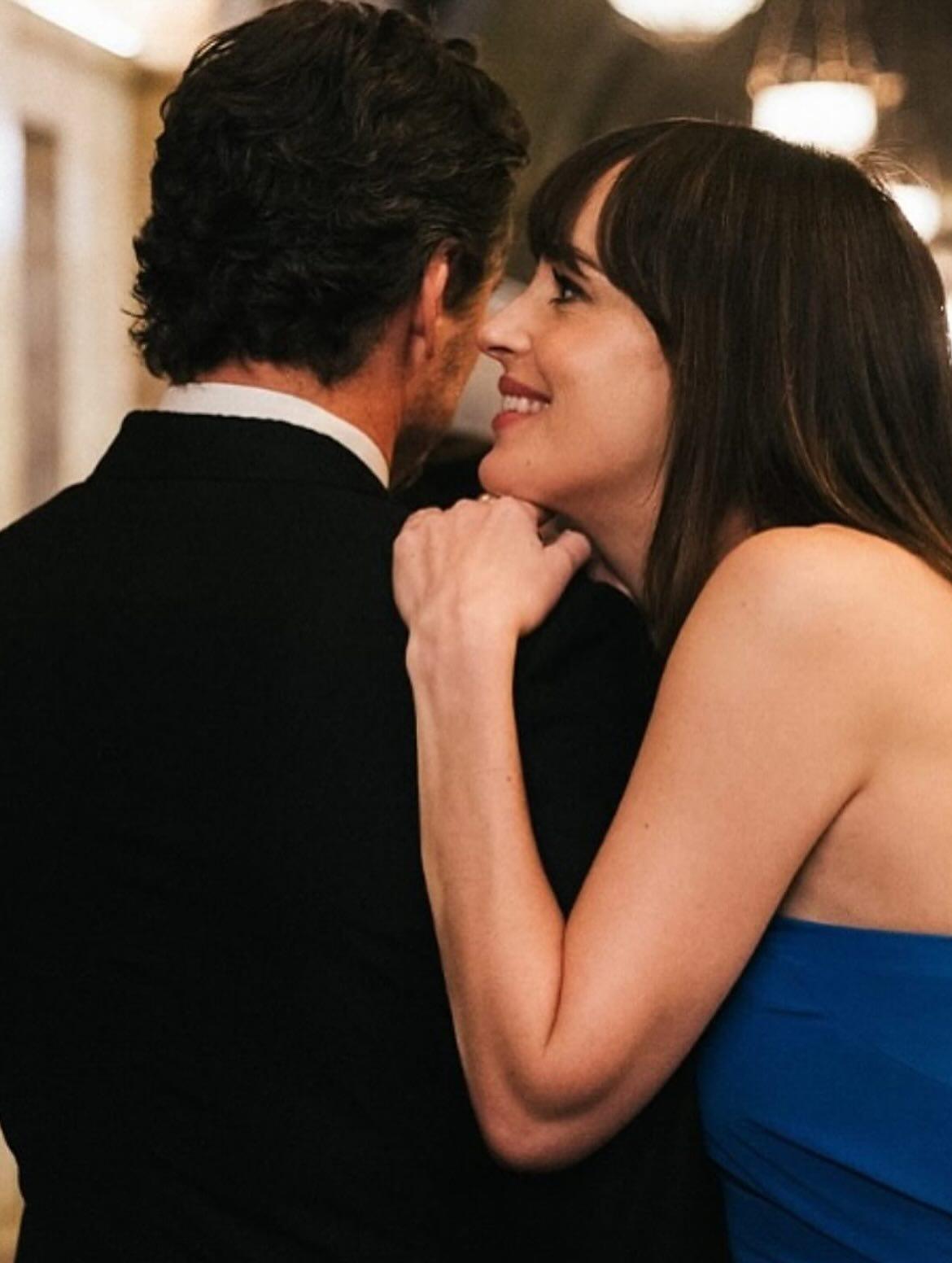 Pedro Pascal: A Descent Into Obsession… and Why Everyone Needs to Pay Attention.