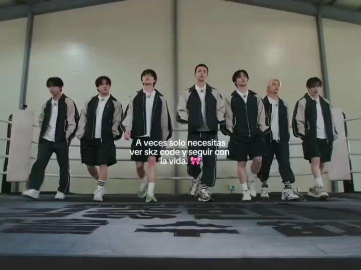 SHOCKING: Stray Kids Secret Arlington Drama – A Twisted Family Portrait… See More! 