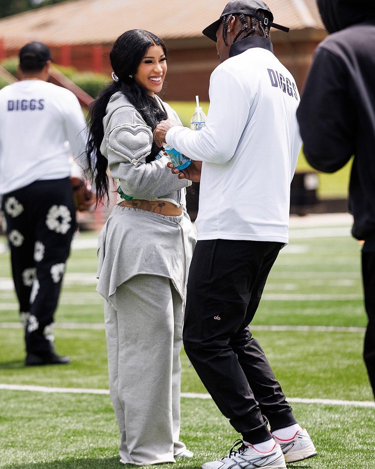 Cardi B: A Calculated Chaos – Unpacking the Queens Reign