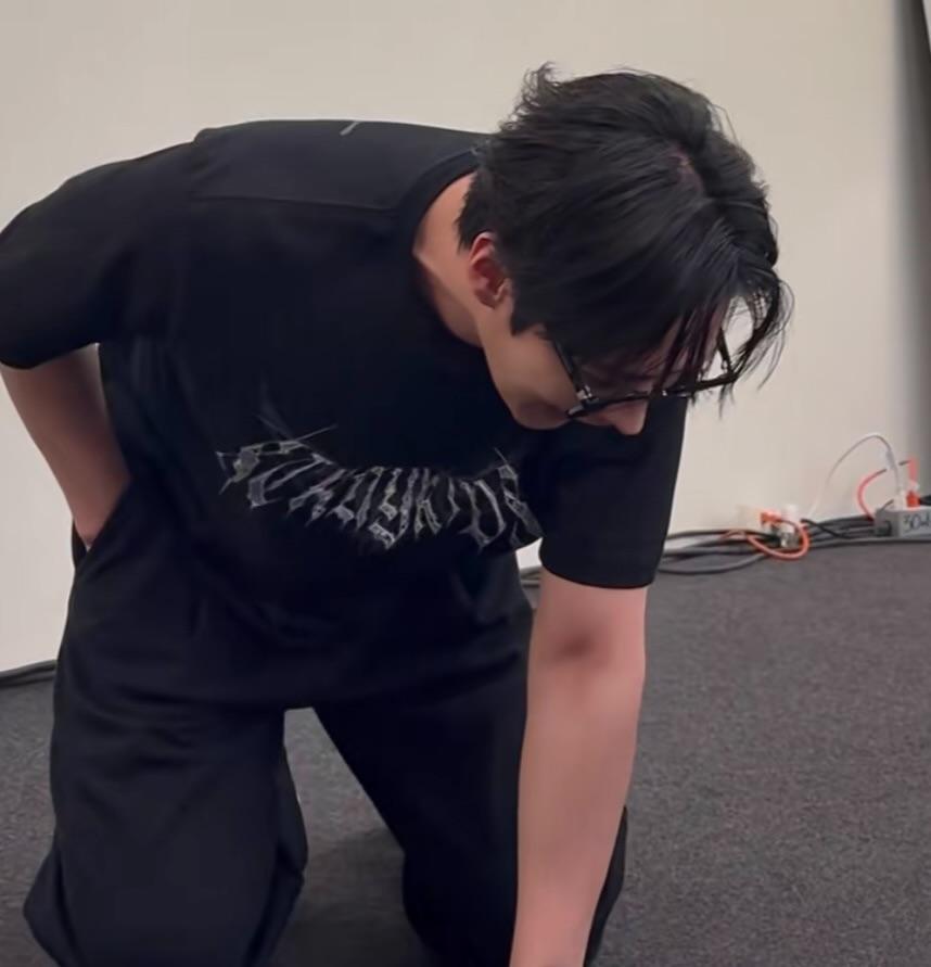 SHOCKING: The Unfolding Truth Behind Stray Kids Obsession – See More!